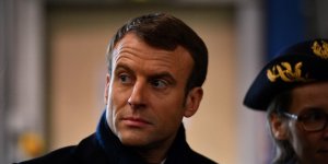 "Dépassement politique" : Emmanuel Macron peut-il rejouer les mêmes cartes en 2022 ?