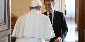 Emmanuel Macron : Ukraine, fin de vie... Ce qu'il a dit au pape François