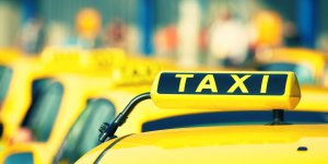 Taxis : ces astuces indispensables pour échapper aux arnaques cet été