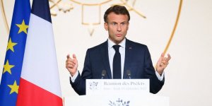 Les immigrés envoyés en zone rurale : le nouveau projet d'Emmanuel Macron