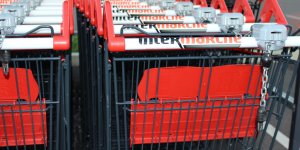 Supermarchés : ces 10 produits dont le prix reste élevé en magasins 