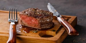 France, Danemark, Indonésie … Combien de temps faut-il à un "smicard" pour se payer un steak ?