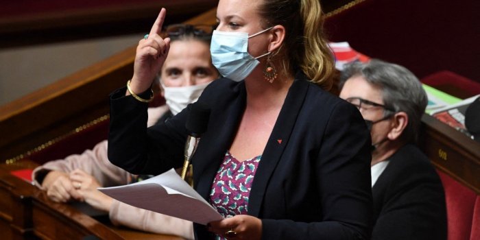 Présidentielle : qui est Mathilde Panot, qui remplace Mélenchon à l’Assemblée ?