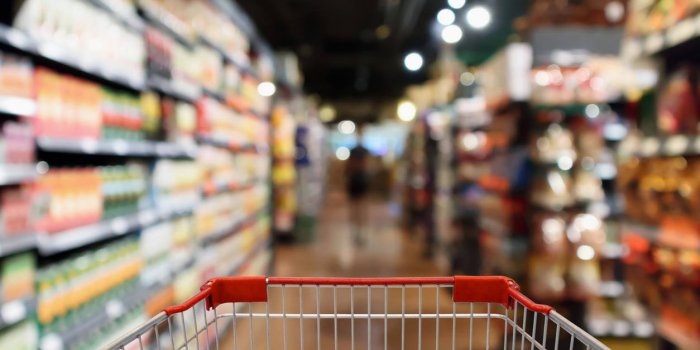 Supermarchés : huiles, pâtes… Quelle enseigne a fait bondir ses prix ?