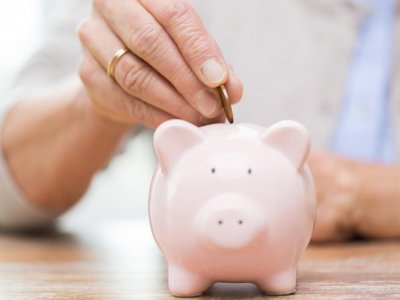 Epargne : combien devriez-vous économiser avec une pension de retraite moyenne de 1400 euros