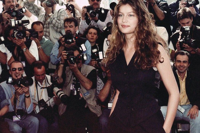 Laetitia Casta à Cannes en 1999