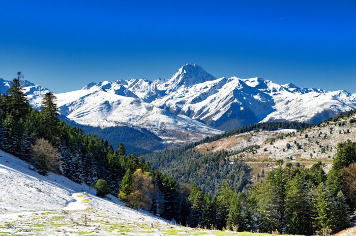 Les Hautes-Pyrénées (65)