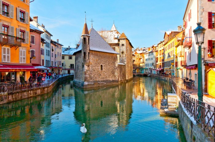 2 - Annecy