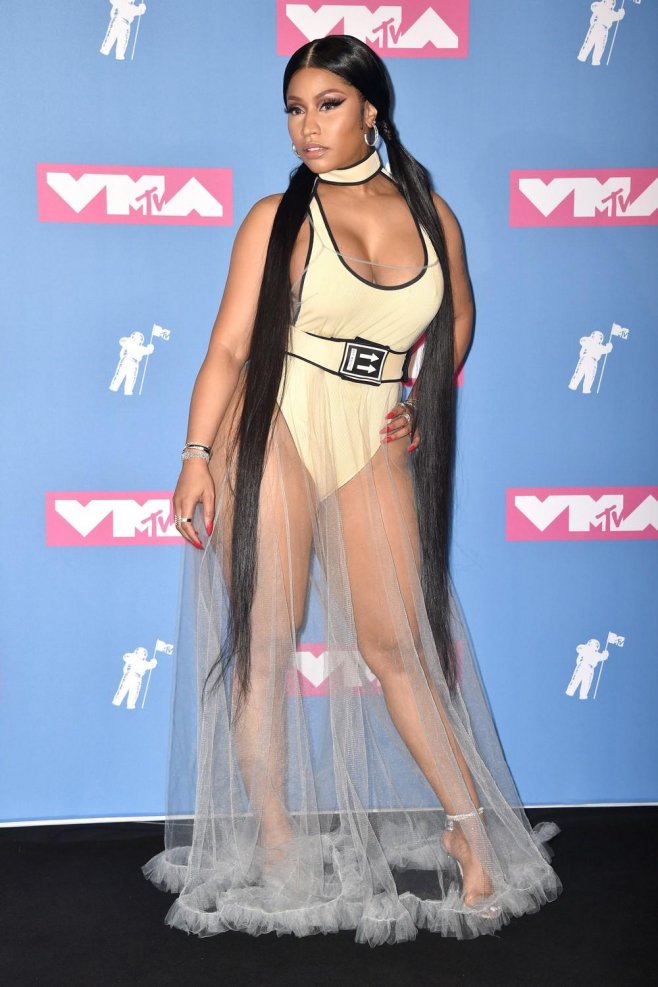 Nicki Minaj ose le transparent