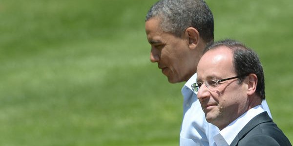 Popularité : découvrez le point commun entre François Hollande et Barack Obama