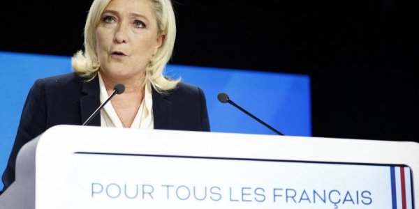 Marine Le Pen reçoit une surprenante proposition de Madonna