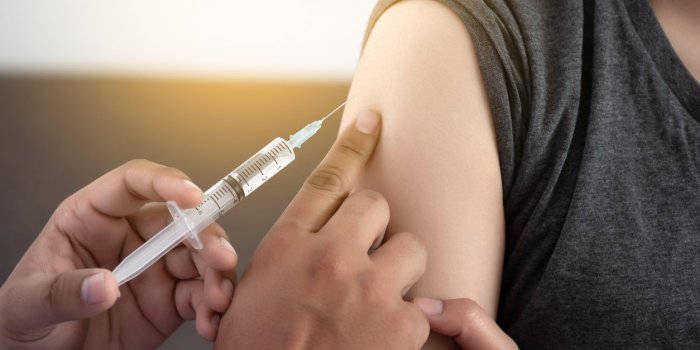 Vaccin anti-Covid-19 : portrait des Français les plus méfiants