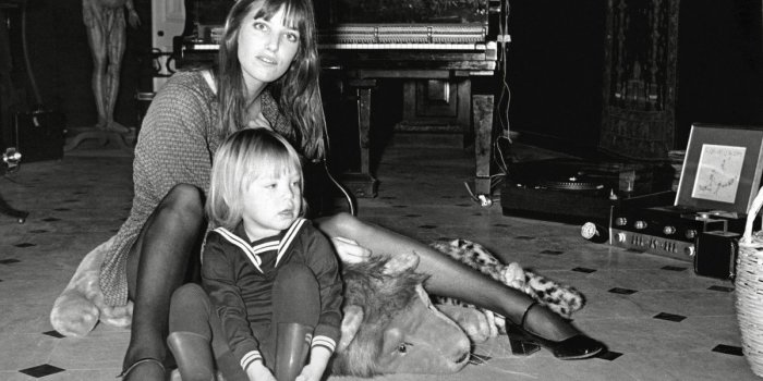 Jane Birkin avec ses filles : d&eacute;couvrez son album de famille